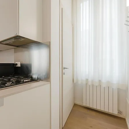 Apartamento Casa Aurora - Canal View & 5 Min From Accademia Bridge Venecia
